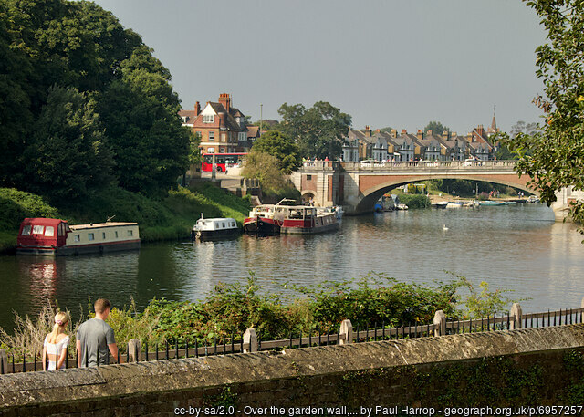 Photo of Thames Ditton